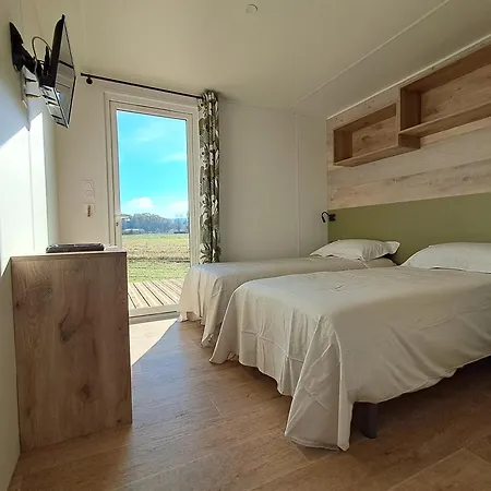 Suite Hotel * Le Temple-sur-Lot